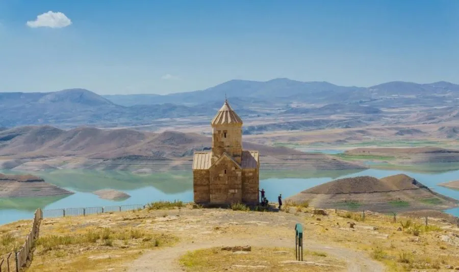Sfeerafbeelding maku armenie en iran reis